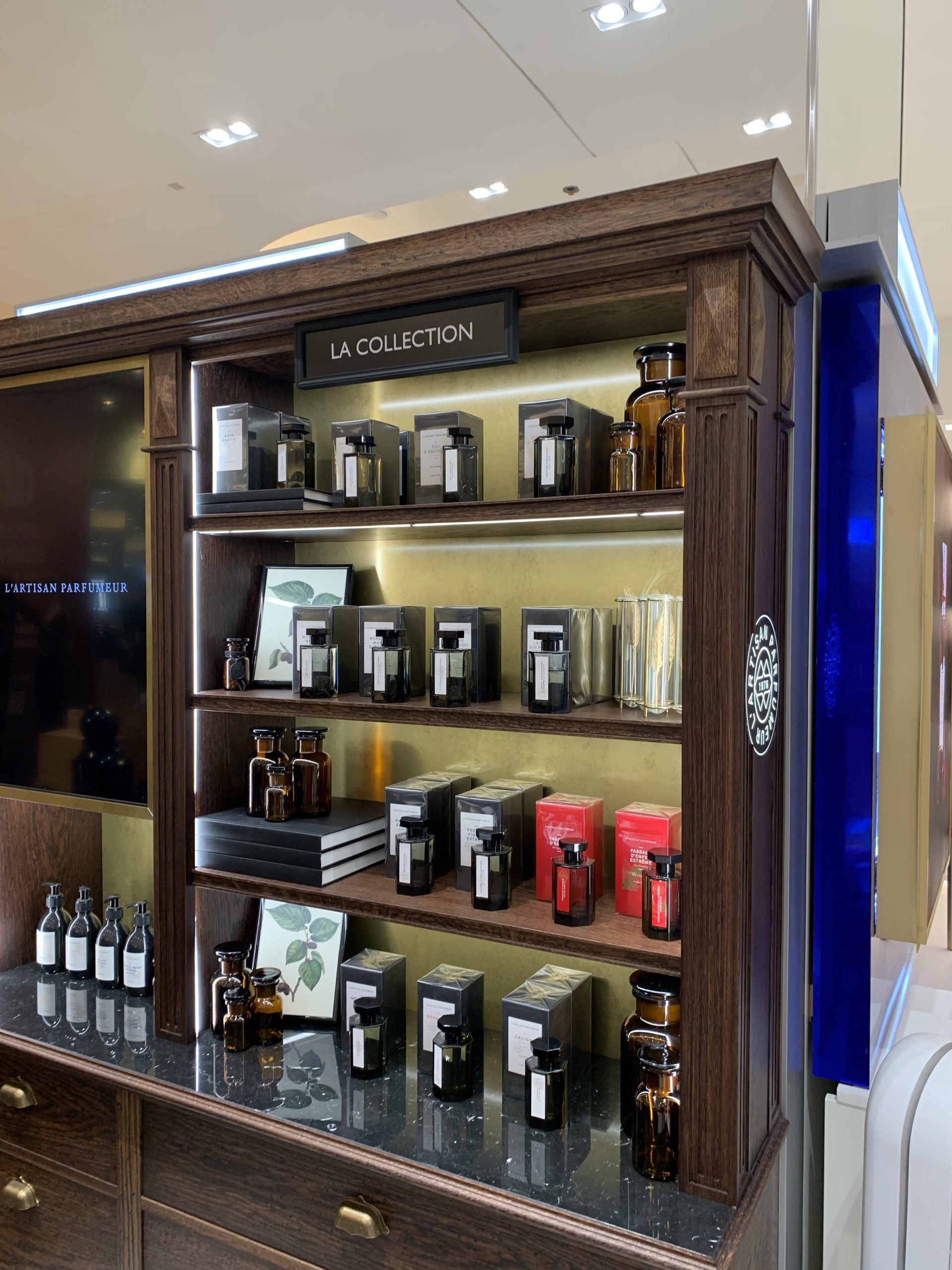 L'Artisan Parfumeur - Galeries Lafayette Paris 13