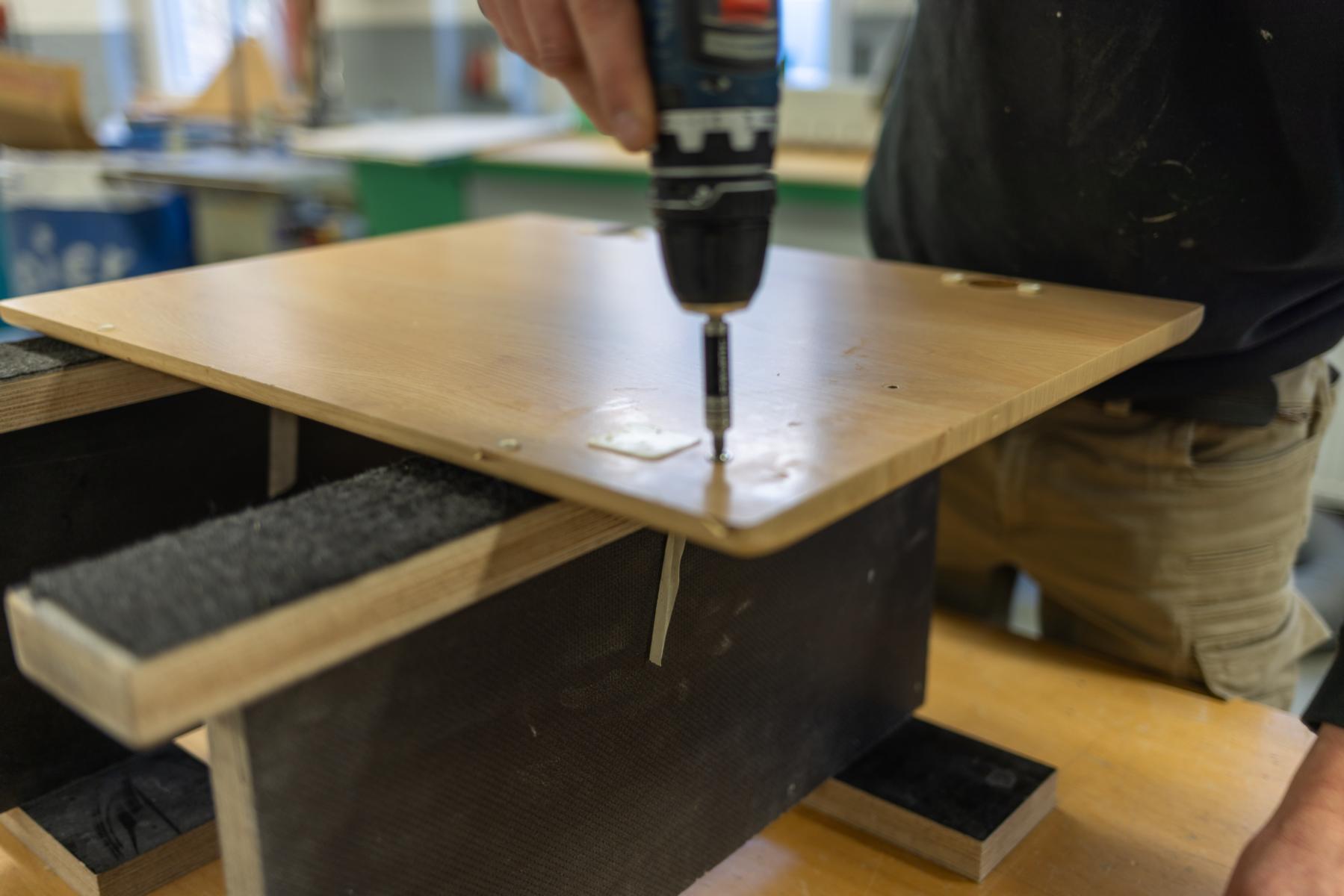 Modernisierung einer Küchenschranktür Bild 4