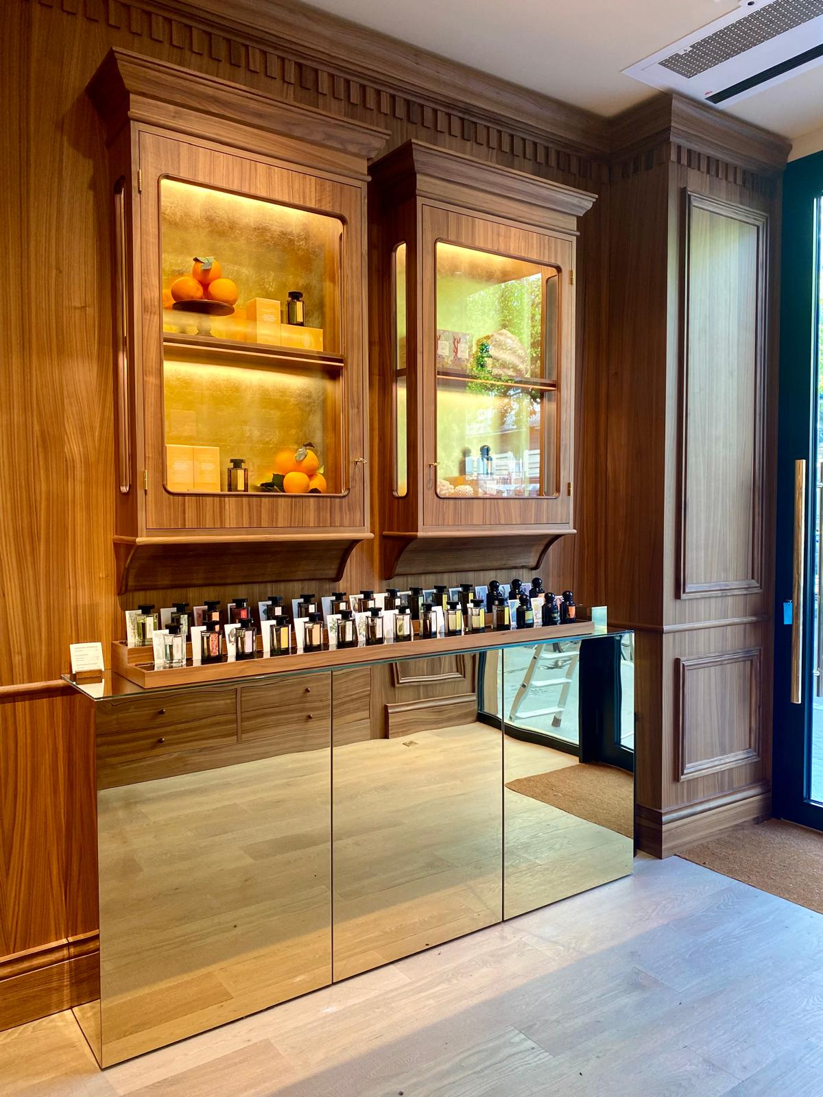 L'Artisan Parfumeur - Saint-Germain Paris 1