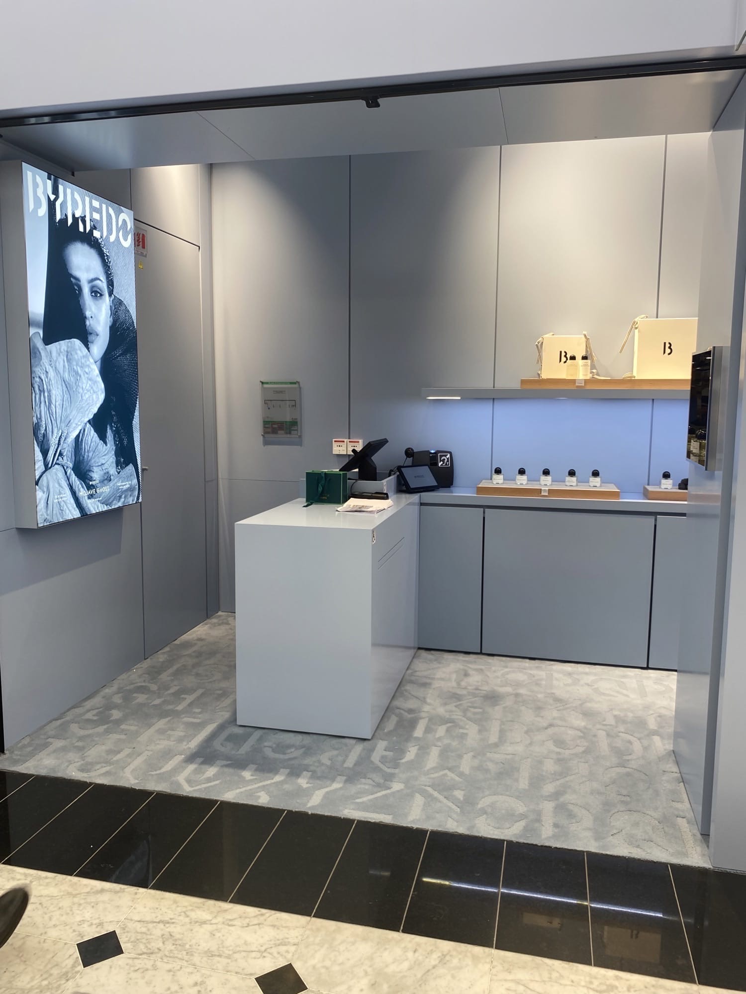 Byredo - Airport Charles de Gaulle 1